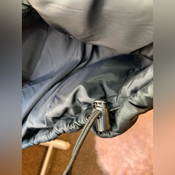 Eddie Bauer Black Puffer Vest - Picture 5 of 7